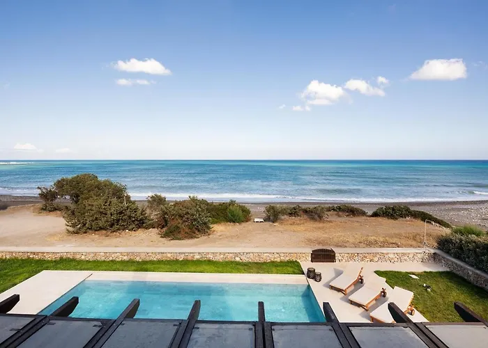 Salamina Tatil Evi *