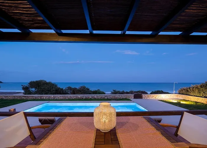 Salamina 라카니아