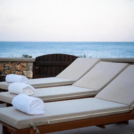 Salamina Feriehus Lakhania